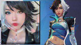 Emiru cosplay Luna Snow MARVEL RIVALS Gameplay